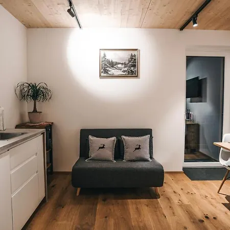 Lola * Seefeld w Tirolu