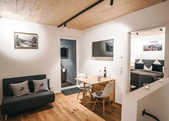 Lola Appartement Seefeld in Tirol